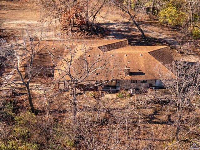 141 & 127 SW Urish RD, Topeka, KS 66615