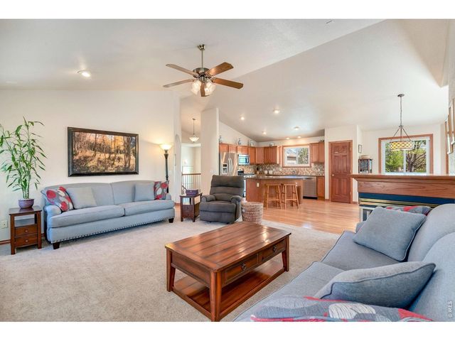 2177 Burbank St, Berthoud, CO 80513
