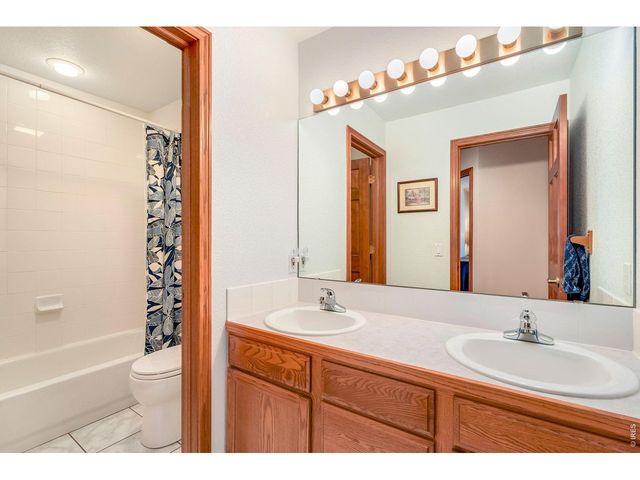 2177 Burbank St, Berthoud, CO 80513