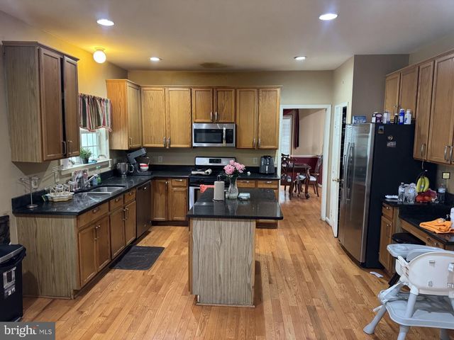 14788 COURTLANDT HEIGHTS RD, Woodbridge, VA 22193