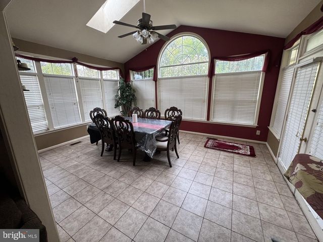 14788 COURTLANDT HEIGHTS RD, Woodbridge, VA 22193