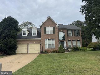 14788 COURTLANDT HEIGHTS RD, Woodbridge, VA 22193