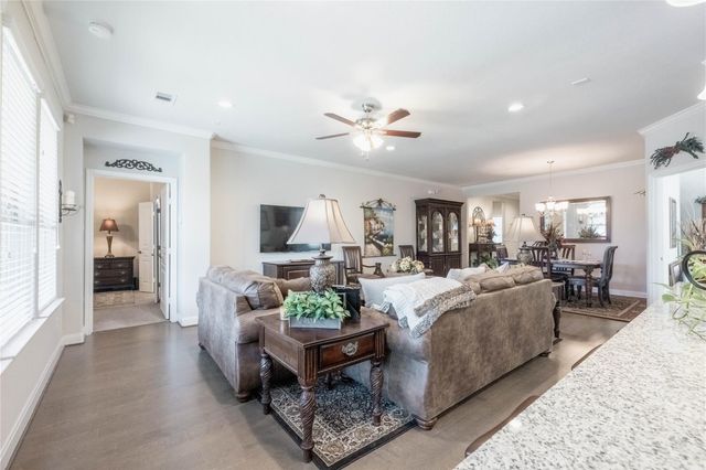 653 Iago Court, League City, TX 77573