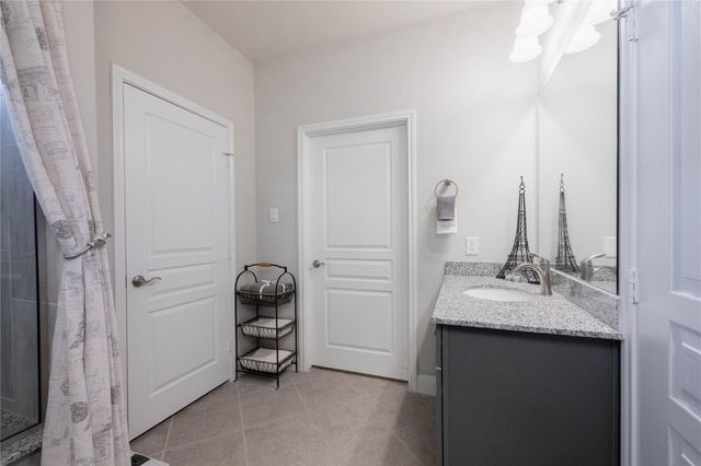 653 Iago Court, League City, TX 77573