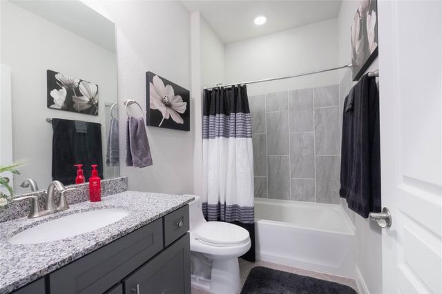 653 Iago Court, League City, TX 77573