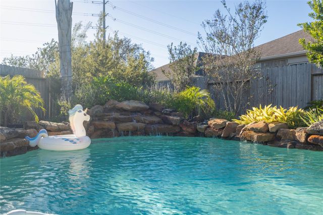 653 Iago Court, League City, TX 77573