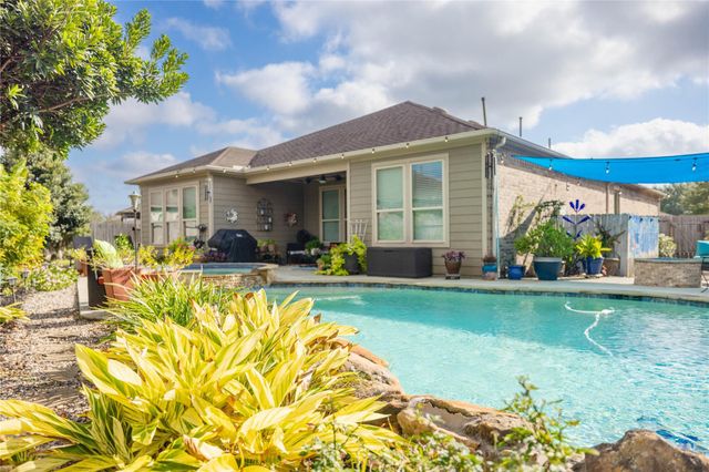 653 Iago Court, League City, TX 77573