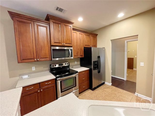 216 CARLISLE Way, Savannah, GA 31419