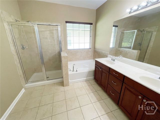 216 CARLISLE Way, Savannah, GA 31419