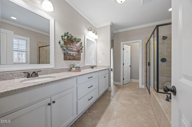 2804 Kingston Manor Drive, Wake Forest, NC 27587