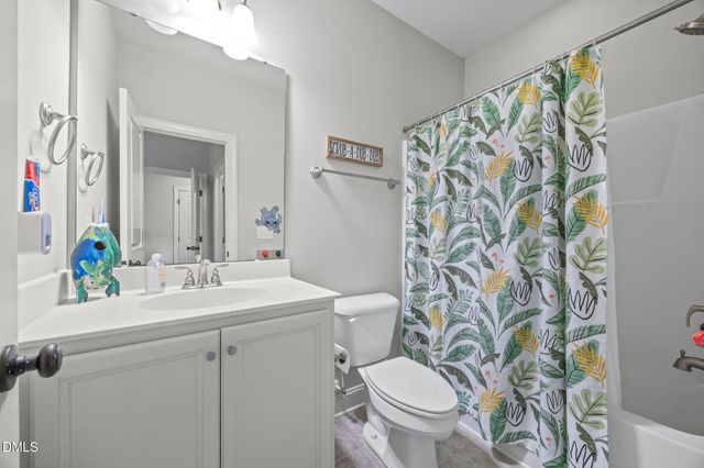 2804 Kingston Manor Drive, Wake Forest, NC 27587