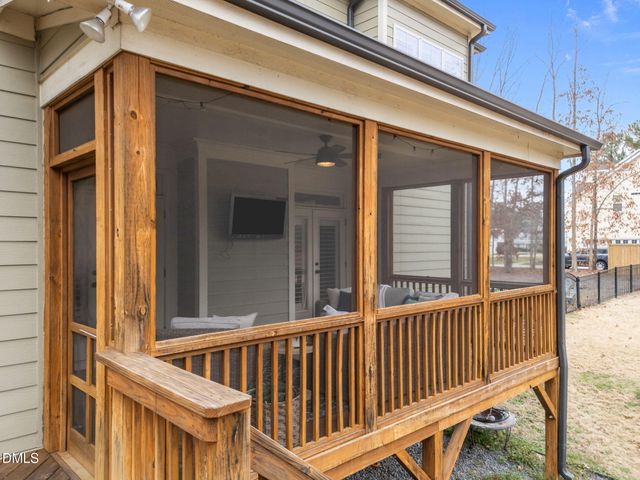 2804 Kingston Manor Drive, Wake Forest, NC 27587