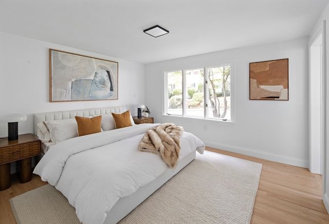 171 Shaw Rd, Brookline, MA 02467