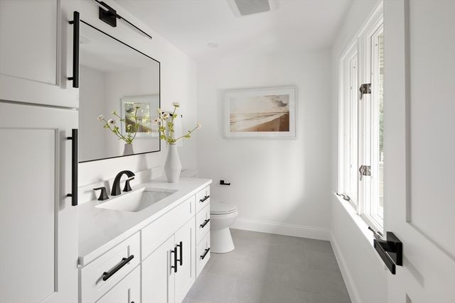 171 Shaw Rd, Brookline, MA 02467