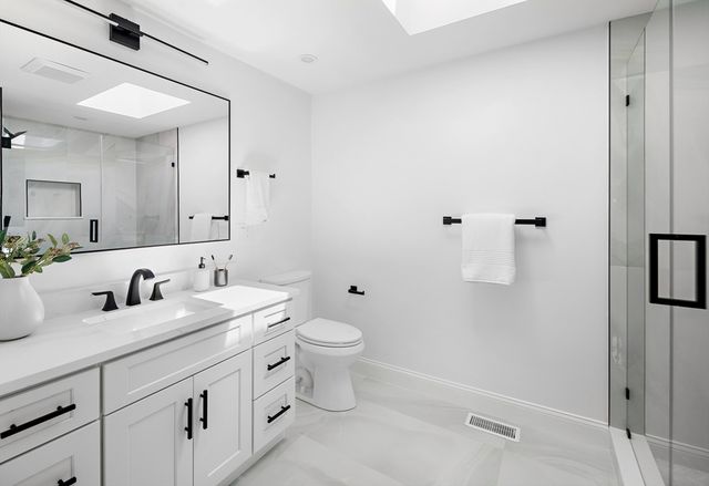 171 Shaw Rd, Brookline, MA 02467