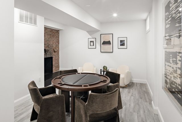 171 Shaw Rd, Brookline, MA 02467