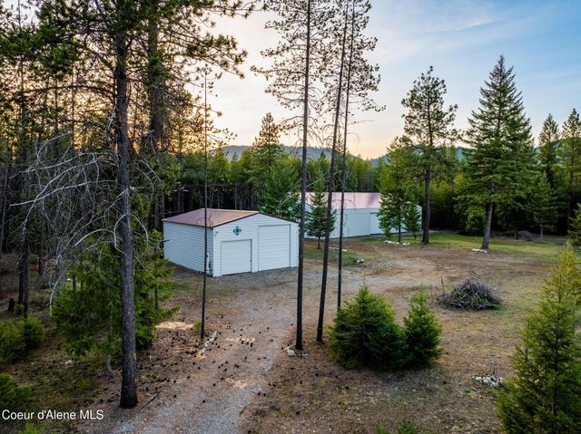 5867 W SPARROWHAWK DR, Rathdrum, ID 83858