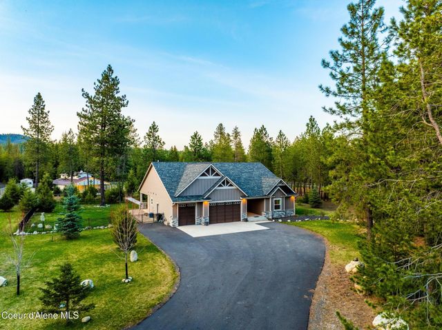 5867 W SPARROWHAWK DR, Rathdrum, ID 83858
