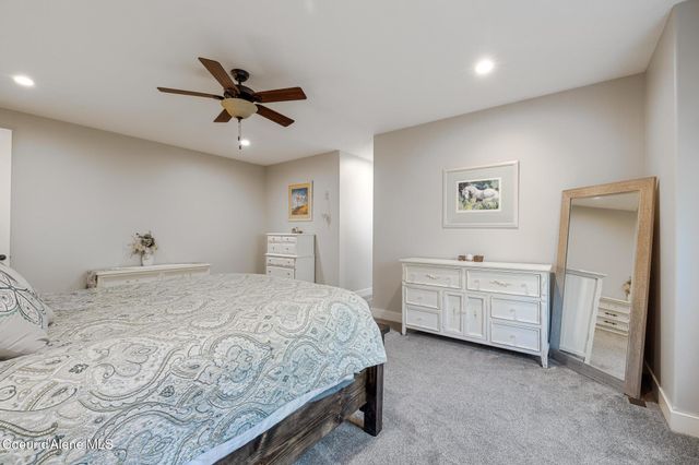 5867 W SPARROWHAWK DR, Rathdrum, ID 83858