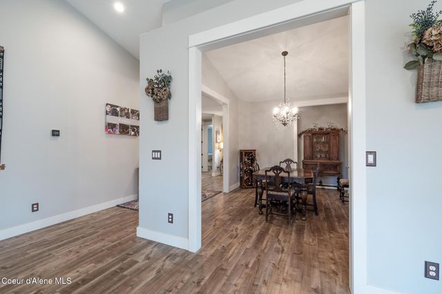 5867 W SPARROWHAWK DR, Rathdrum, ID 83858