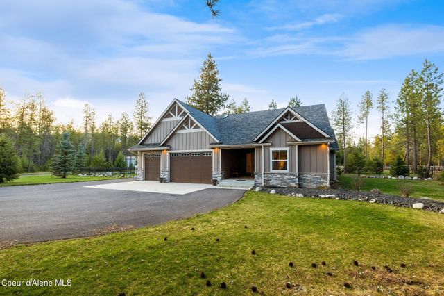 5867 W SPARROWHAWK DR, Rathdrum, ID 83858
