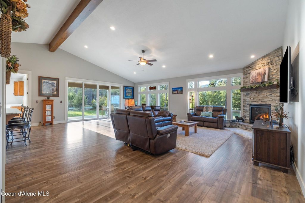 5867 W SPARROWHAWK DR, Rathdrum, ID 83858 photo 10