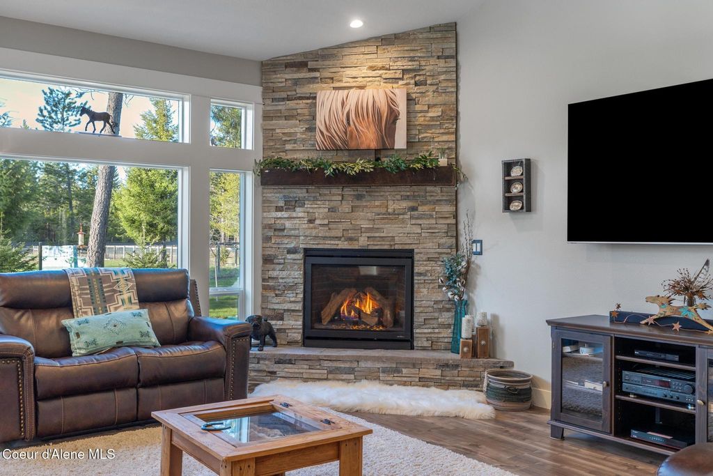 5867 W SPARROWHAWK DR, Rathdrum, ID 83858 photo 12