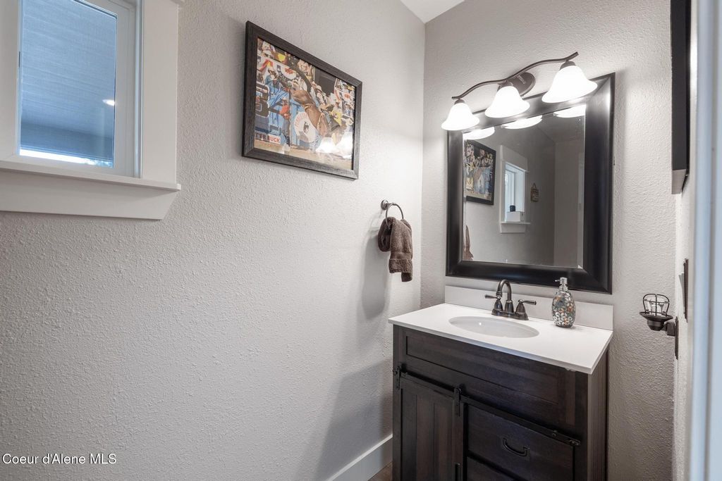 5867 W SPARROWHAWK DR, Rathdrum, ID 83858 photo 45