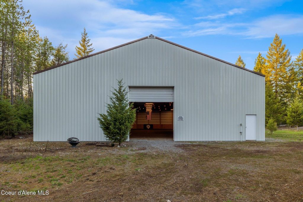 5867 W SPARROWHAWK DR, Rathdrum, ID 83858 photo 75