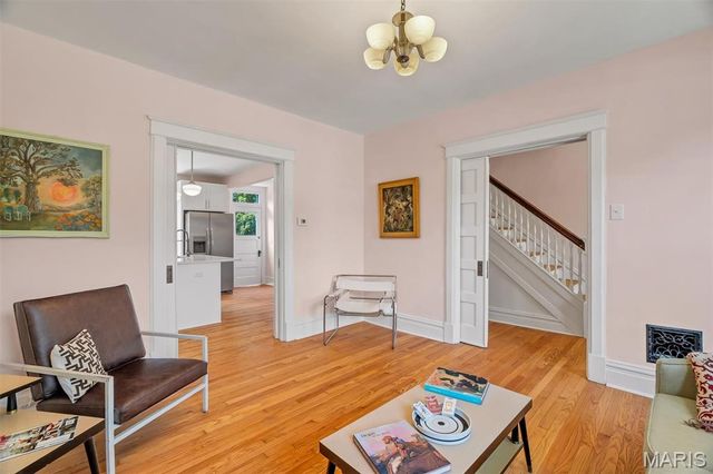 3123 Alfred Avenue, St Louis, MO 63116