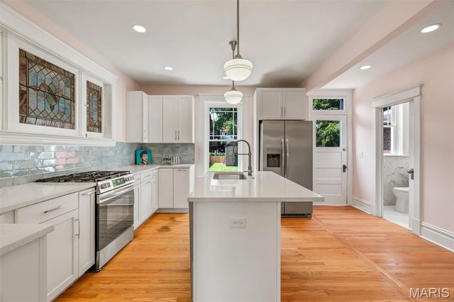 3123 Alfred Avenue, St Louis, MO 63116