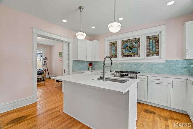 3123 Alfred Avenue, St Louis, MO 63116