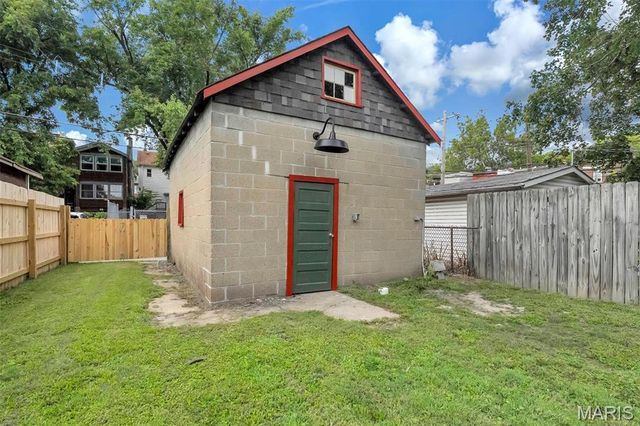 3123 Alfred Avenue, St Louis, MO 63116