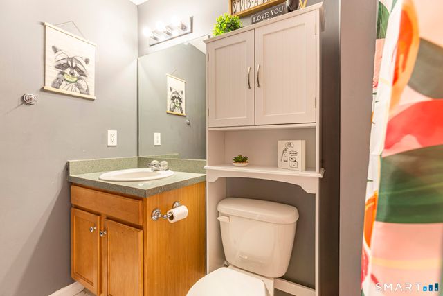 107 Amherst Drive, Manchester, CT 06042