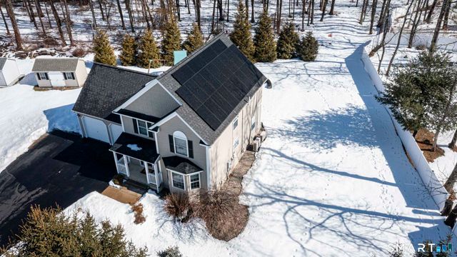 107 Amherst Drive, Manchester, CT 06042