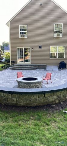 107 Amherst Drive, Manchester, CT 06042