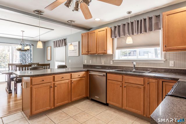 107 Amherst Drive, Manchester, CT 06042