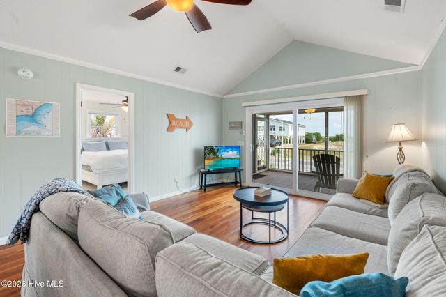 105 E Main Street, Sunset Beach, NC 28468
