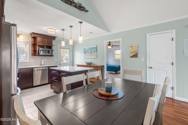 105 E Main Street, Sunset Beach, NC 28468