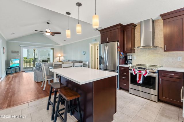105 E Main Street, Sunset Beach, NC 28468