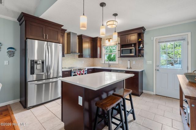 105 E Main Street, Sunset Beach, NC 28468