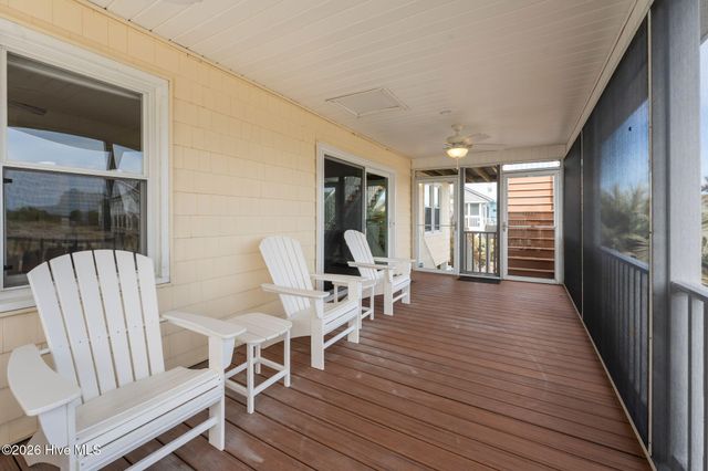 105 E Main Street, Sunset Beach, NC 28468