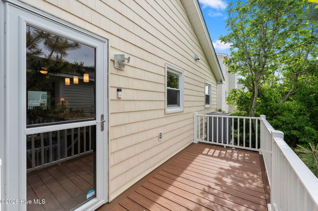 105 E Main Street, Sunset Beach, NC 28468