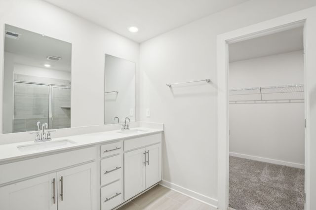 1910 Mahala Dr, Hermitage, TN 37076