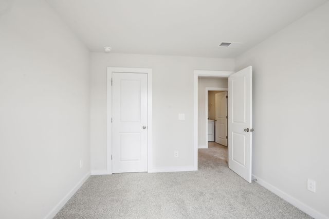 1910 Mahala Dr, Hermitage, TN 37076
