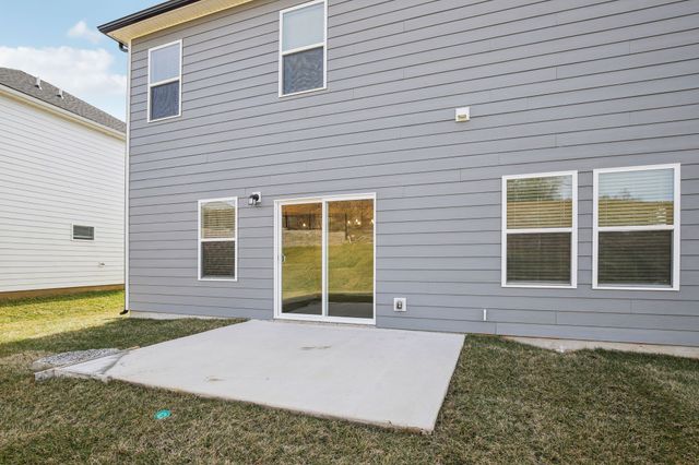 1910 Mahala Dr, Hermitage, TN 37076