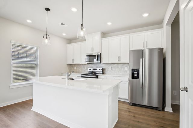 1910 Mahala Dr, Hermitage, TN 37076