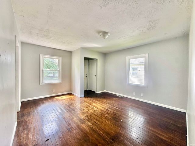 1040 Covert Avenue, Evansville, IN 47714