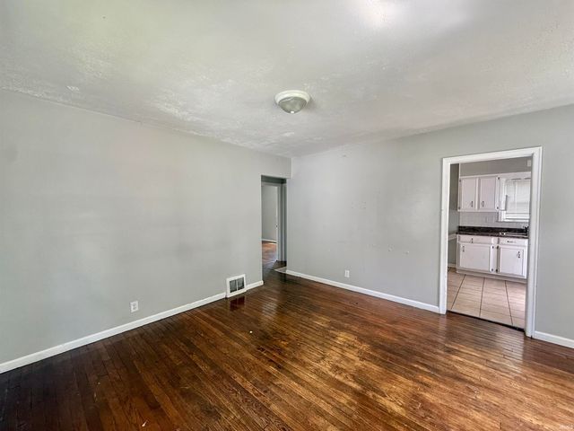 1040 Covert Avenue, Evansville, IN 47714