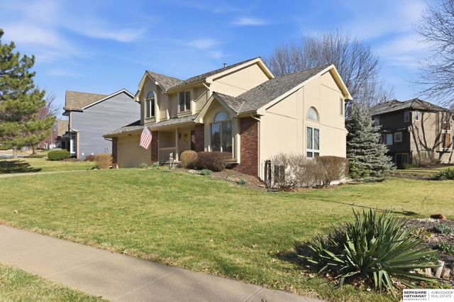 455 S 159th Avenue, Omaha, NE 68118